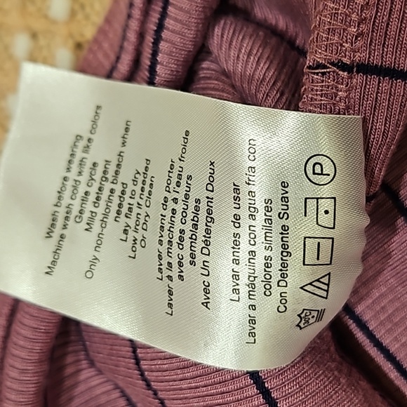 Motherhood Maternity Top - Picture 9 of 13